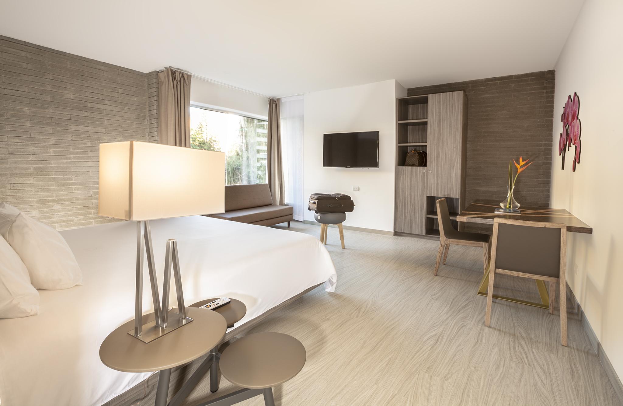V Grand Hotel, A Member Of Radisson Individuals Medellín Eksteriør billede