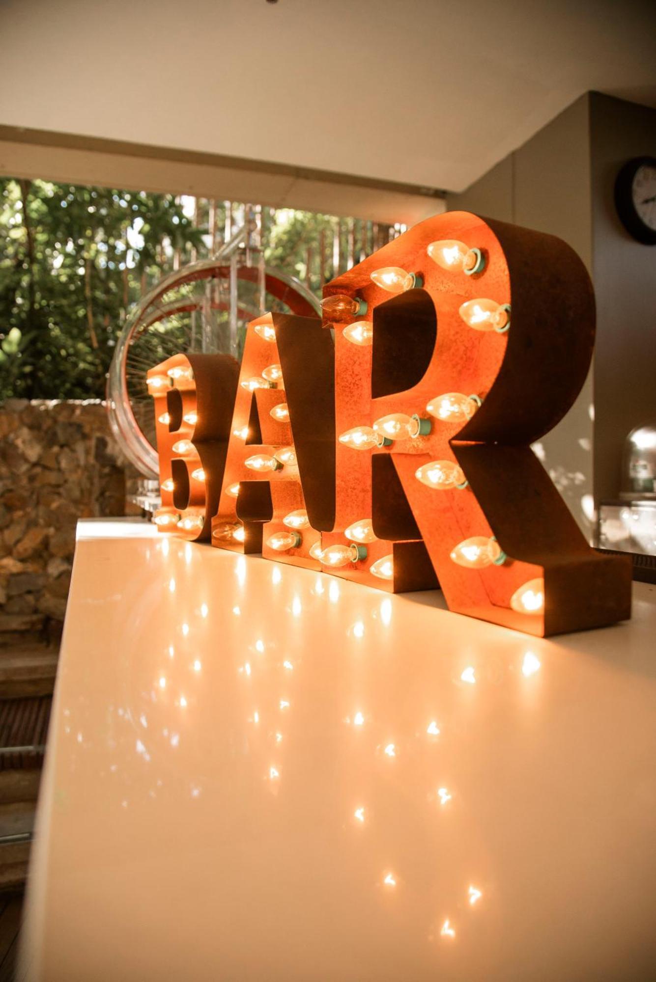 V Grand Hotel, A Member Of Radisson Individuals Medellín Eksteriør billede